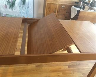 MCM Style Center Leaf folds in for storage.