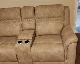 (2) Next Generation Dura Pella power loveseats with adjustable headrest, with water repellent micro fiber, zero gravity purchased 8/23/22. Original price was $2280 each! Our price is less than half.