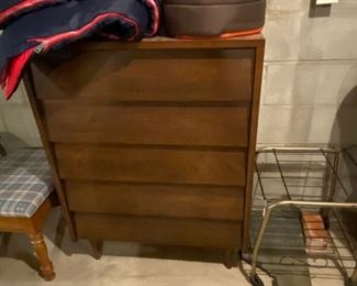 MCM dresser, sleeping bags, TV stand* with damage.
