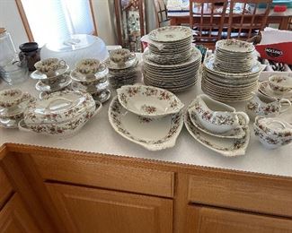 80 plus pcs Norleans dish set w/ wonderful serving dishes (2 cups & 1 sandwich plate missing)