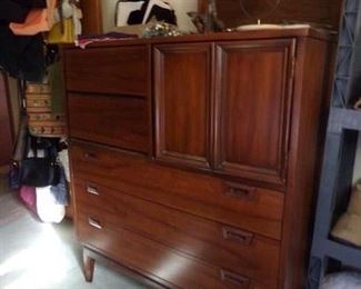 mid century walnut chest of drawers