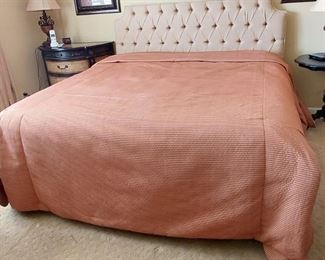 King size bed with adjustable mattress