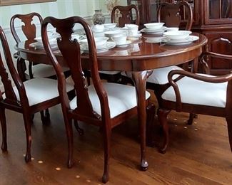 Thomasville, formal dining table and chairs