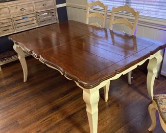 Farmhouse Style Dining Room Table