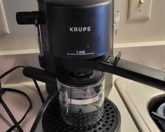 EXPRESSO MACHINE! YUMMO