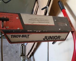 TROY BILT JUNIOR ROTO TILLER