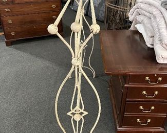 Racks to hold comforters