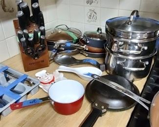 Set of Calphalon knives in wood block.  Nice pots and pans