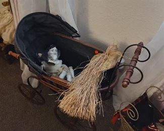 Doll sized baby buggy