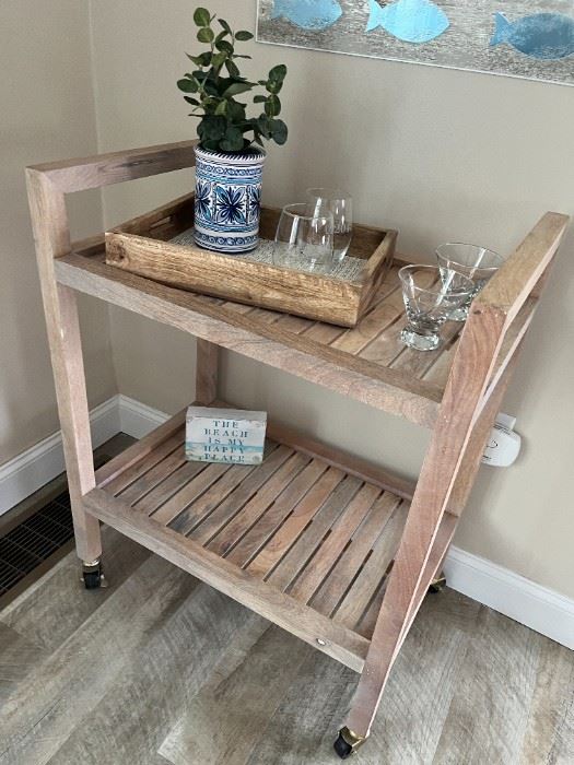 HULL ESTATE SALE in Hull, MA starts on 2/25/2023