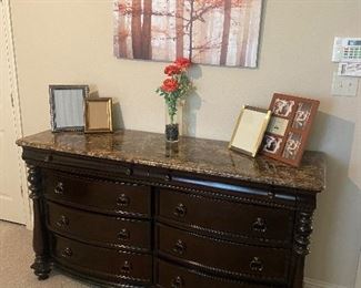 Cindy Crawford King Size bedroom suite with dresser, night stand and Queen size bed