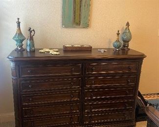 10 drawer dresser