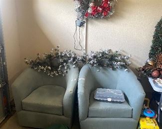 Pair of gray swivel chairs 