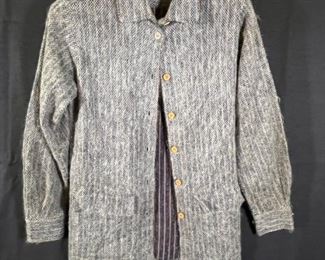 1950'S GUCCIO GUCCI ALPACA AND CASHMERE SHIRT WITH PRINTED BUTTONS