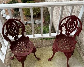 Part of 3 piece iron patio set. 