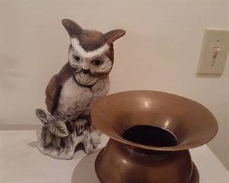 10 in Ceramic owl with brass vase (6 in)