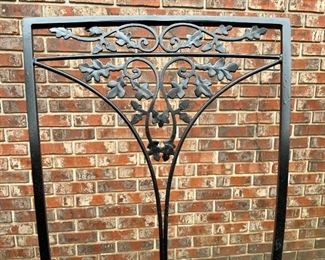 Woodard wrought iron patio furniture 