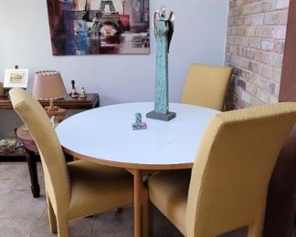 Paris print, round table with 4 chairs, angel statues