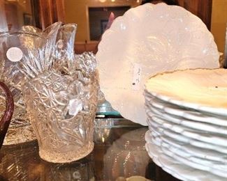 Appetizer plates, vases