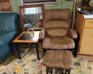 Glider with Ottamon - GlasscTop Side Table