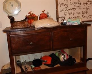 2 Drawer Dresser