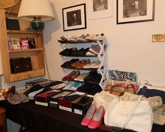 Vintage Ladies Shoes - Size 10 - Collection of Handbags