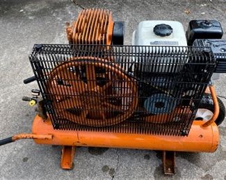 PORTABLE WHEEL AROUND COMMERCIAL IMC GAS POWERED COMPRESSOR WITH 5.5 HP HONDA ENGINE VERY CLEAN RUNS PERFECT AND READY TO GET TO WORK. COMES WITH BOOKS AND AIR HOSE.