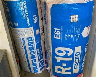 3 LARGE ROLLS OF PINK R-19 INSULATION.