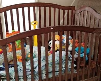 Very nice Crib with bedding.