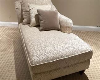 $240 USD      Baker Milling Road Daybed Art Deco Feline Cheetah Fabric Chaise RS157-11       Description: Daybed Chaise Lounge from the American manufacturer Baker. The frame is made of wood, legs - carved, filler - foam, upholstery - textiles. Soft model with a rounded back is designed for the living room or the bedroom in an art Deco style. 
Condition: Very good condition
Dimensions: 64 x 29 x 33"H
Local pick up Bethesda, MD.  Located on the basement floor.  Contact us for shipper suggestions.        https://goodbyhello.com/products/baker-milling-road-chaise-rs157-11?_pos=10&_sid=4902c6108&_ss=r