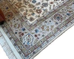 $145 USD     Traditional Area Rug in Beige, Blue, Brown, Green LA178-1     Description: A traditional area rug with soft tones of blue, green, beige.  
Dimensions: 6' x 9'
Condition: Very good condition.
Local pick up Potomac, MD.  Located on first floor.  Contact us for shipper suggestions.     https://goodbyhello.com/products/la178-1?_pos=21&_sid=7cd389f6e&_ss=r