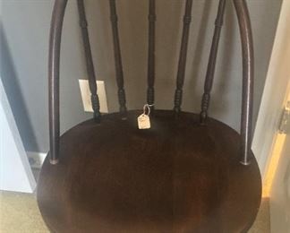 Single Windsor-style chair