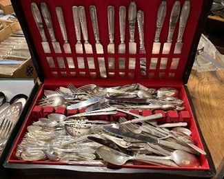 Tons of silverplated flatware!!