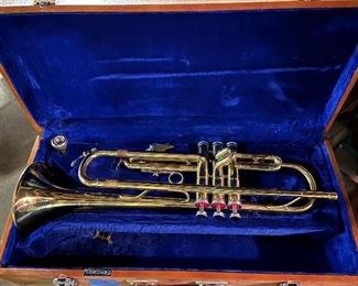 Heimer trumpet with case
