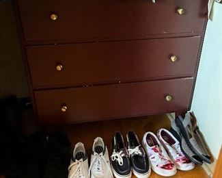 Small chest of drawers and shoes
