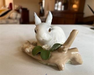 Lladro bunny