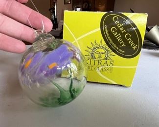 Kitras art glass 3D ball