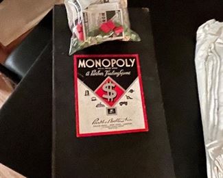 Vintage Monopoly game (no box)