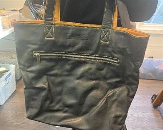  Sacs of Life purses and bags