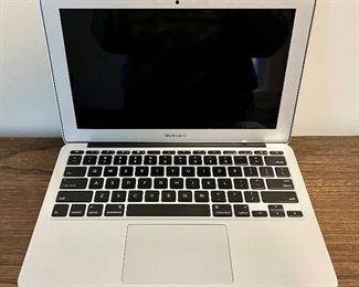 Apple MacBook Air