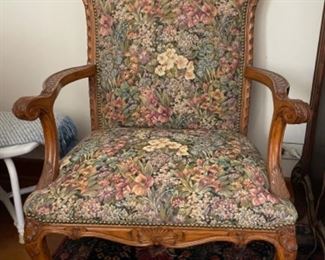 COMFY UPHOLSTERED ARM CHAIR