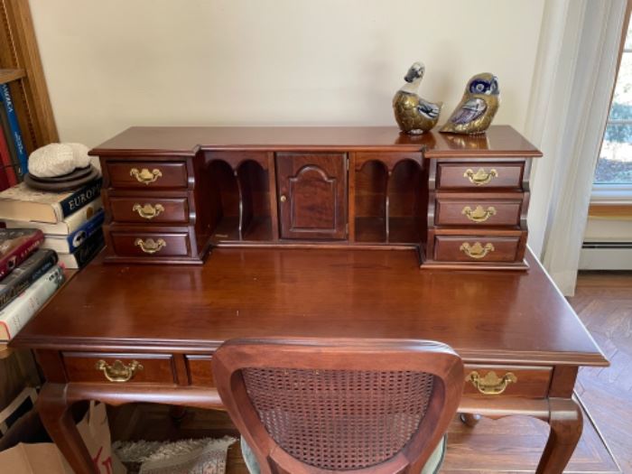 HIGH END ANTIQUES, JEWELRY, ART, CLOCKS ,... starts on 3/25/2023