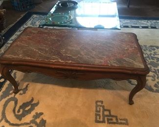 WOOD COFFEE TABLE WITH MARBLE TOP