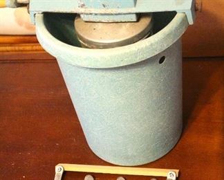 Vintage Hand Crank Ice Cream Maker
