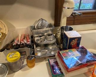 Vintage cookie cutters, bakeware, and baking accessories.