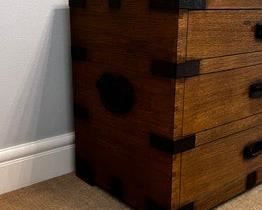 $1750 USD      Restoration Hardware Heirloom Silver Chest 6 Drawer Dresser CH165-14     Description:  In the days of heirloom silver, families stored their prized flatware and serving pieces in heavyweight wooden trunks fitted with interior organization. Inspired by the aesthetic and impressed by the practical utility of the trunk, we've repurposed it in our artisan-crafted Heirloom Silver-Chest bedroom collection.
Dimensions:  72"W x 23"D x 32"H
Condition: Pre owned in excellent condition. One of the nightstands has minor signs of a water stain on it. 
Location: Local pick up Lake Oswego, OR. Shipper suggestions available upon request.      https://goodbyhello.com/products/copy-of-pair-of-restoration-hardware-heirloom-silver-chest-open-nightstands-ch165-13?_pos=5&_sid=5bbb39c90&_ss=r