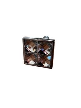 $25 USD       Crystal & Chrome Square Cabinet Hardware Pull CH165-6      Description: Gorgeous cabinet jewelry! These knobs add light and elegance to any room of the house. * WE HAVE 40  COMPANION 8 CRYSTAL ROW DRAWER PULLS AVAILABLE - PLEASE CONTACT US FOR MORE INFO.
Dimensions:  
Finish: Crystal and Chrome
Length: 1-1/16" (27mm)
Width: 1-1/16" (27mm)
Projection: 13/16" (21mm)
Condition: Pre owned. In perfect Condition.  Used for a Street of Dreams home and switched out upon purchase of the home. 
Location: Local pick up Lake Oswego, OR. Shipping paid by buyer available upon request.     https://goodbyhello.com/products/copy-of-swarovski-crystal-chrome-row-style-bar-drawer-door-pulls-40-avail-ch165-5?_pos=1&_sid=5bbb39c90&_ss=r