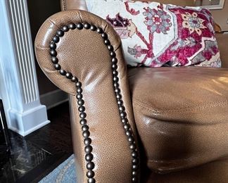 $950 USD     Pair Pebble Grain Lt Brown Leather Club Chairs MM179-04    Description: The perfect spot to relax, recharge. A modified traditional rolled arm and decorative nailhead trim for a sophisticated appeal. 
Dimensions: 24 x 36 x 36 in   |   Seat: 21 x 23 x 19H in   |   Arm: 25 in
Condition: Used and in good condition with only minor signs of use and age. Please see photo's for more detail.
Location: Local pick up Lake Oswego, OR. Shipper suggestions available upon request. Located on the first floor.      https://goodbyhello.com/products/copy-of-glass-top-coffee-table-mm179-03?_pos=19&_sid=410c006b7&_ss=r