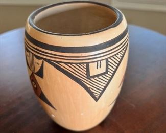 Annabell Honie Hopi Pottery Polychrome Pot/Jar A. Honie Vase Native American 	6 x 4.5 in Diameter 	
