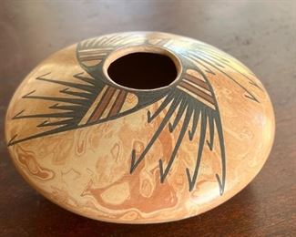 Hilario Quezada Hopi Polychrome Bowl/Jar Native American Pot	2 x 5in diameter	
